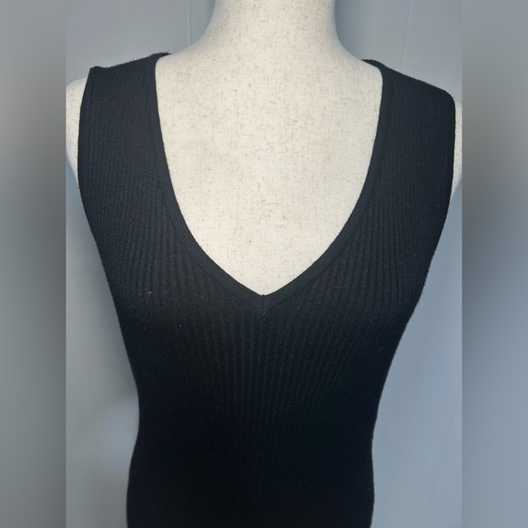 Magaschoni Black Knit Midi Dress - Picture 4 of 9